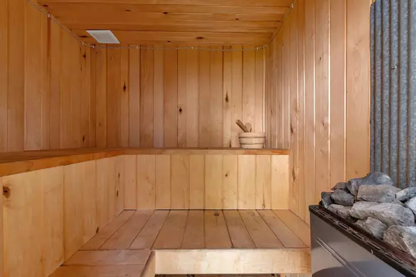 Isle, MN 56342,4xxx Walnut RD