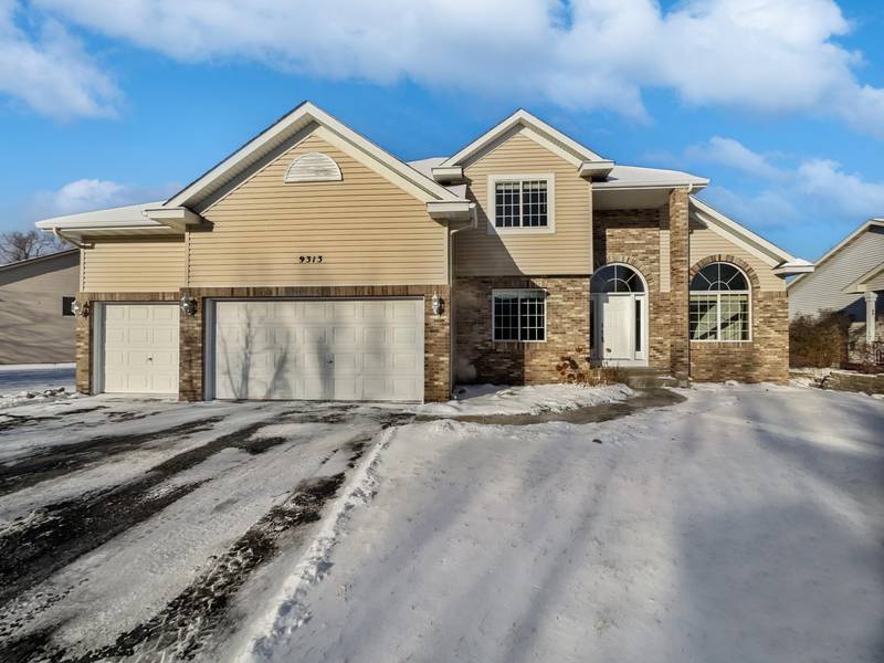 9313 Austrian Pine AVE N, Brooklyn Park, MN 55443