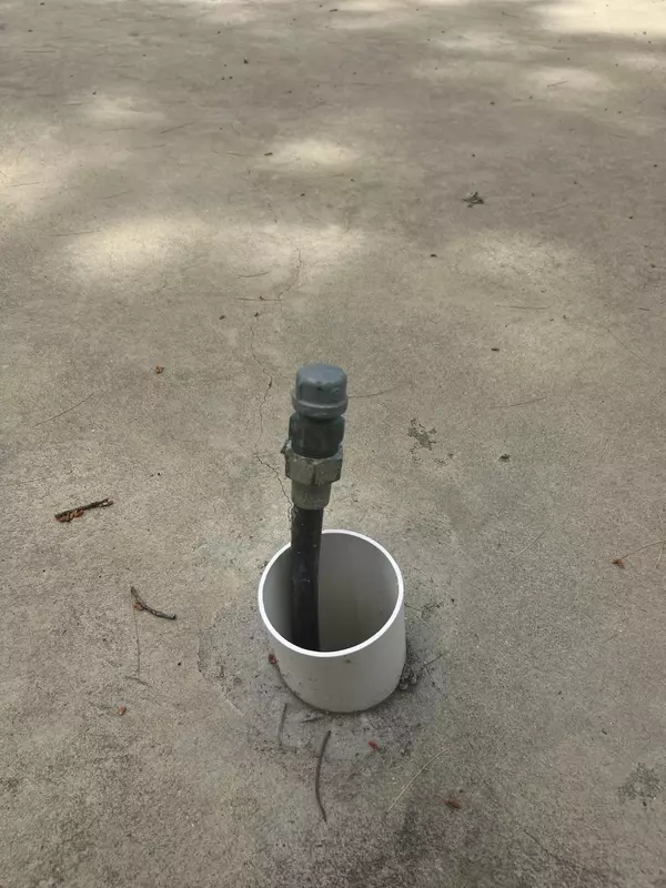 Akeley, MN 56433,185 Broadway ST W