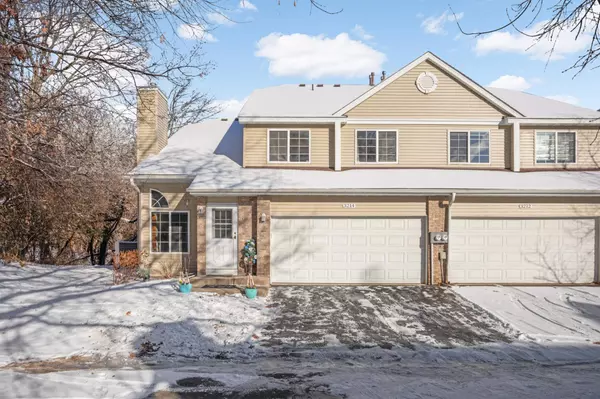 3214 Pecks Woods Turn, New Brighton, MN 55112