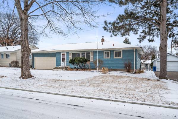 1081 3rd ST NW, New Brighton, MN 55112