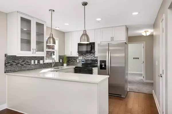 New Hope, MN 55427,9100 31st AVE N