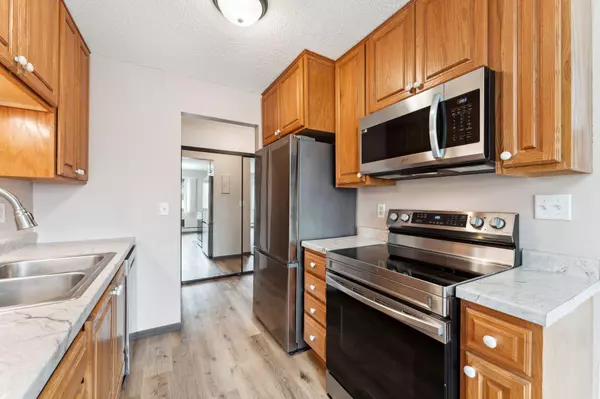 West Saint Paul, MN 55118,255 Westview DR #101