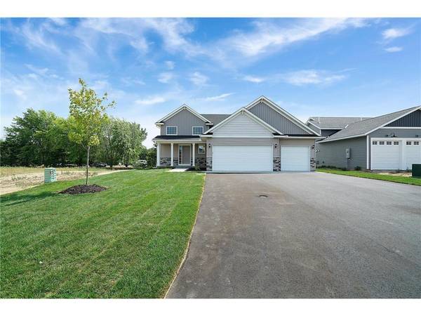 37561 Granite CT, North Branch, MN 55056