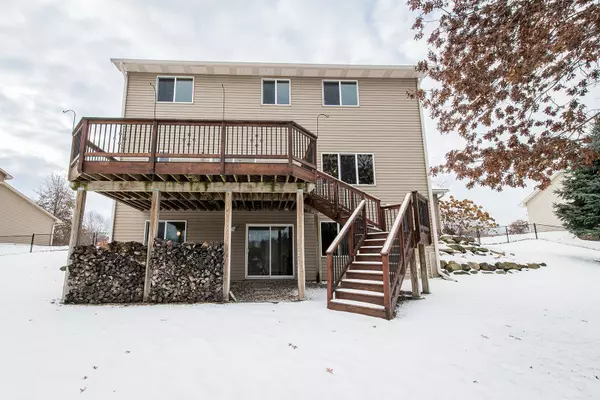 Lino Lakes, MN 55014,973 Kelly ST