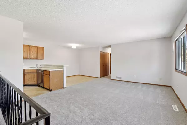 Eden Prairie, MN 55346,13505 Zenith LN