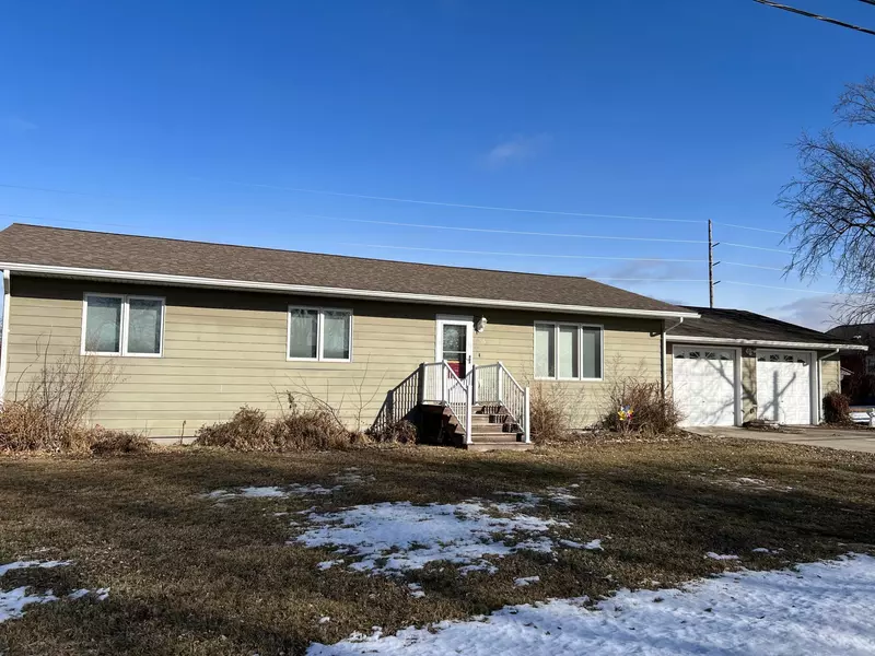 1806 Kansas AVE, Benson, MN 56215