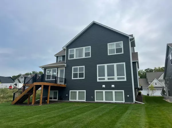 Minnetrista, MN 55331,4605 Sunset LN