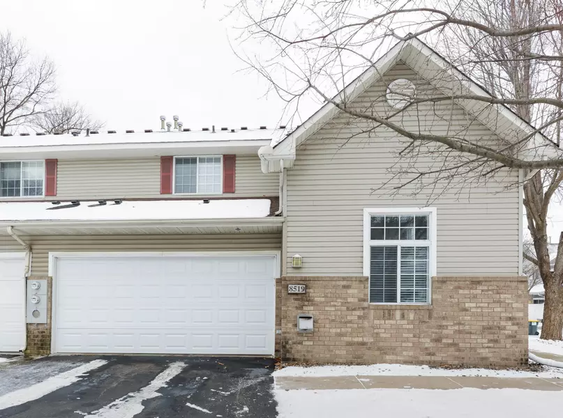 8519 Cortland RD, Eden Prairie, MN 55344