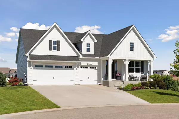 Woodbury, MN 55129,9006 Bur Oak CT