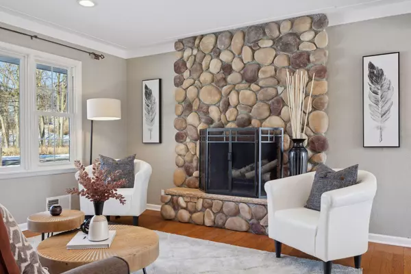 Plymouth, MN 55441,400 Forestview LN N