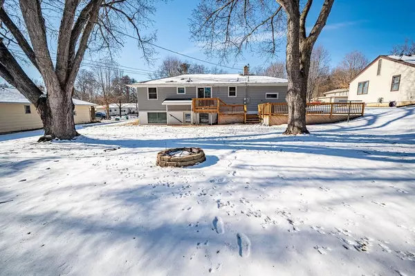 River Falls, WI 54022,540 N 8th ST