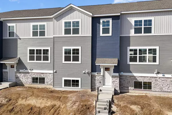 Rogers, MN 55374,13648 Pine DR