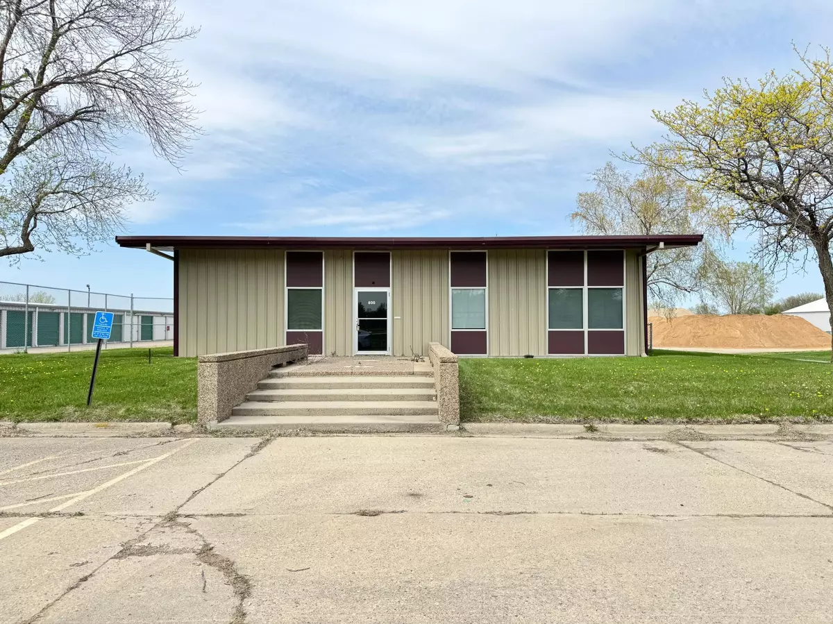 Marshall, MN 56258,800 W College Drive
