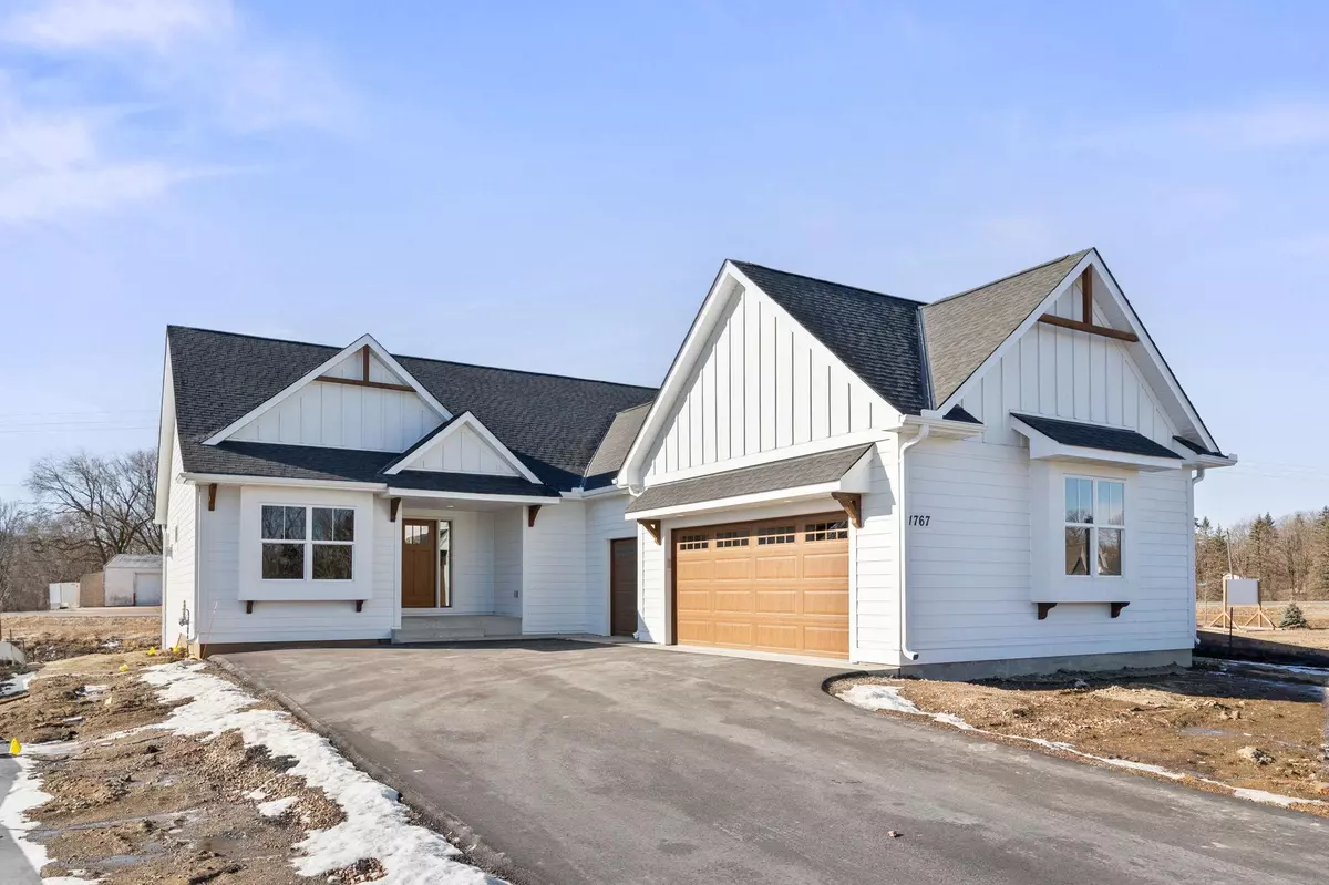 Waconia, MN 55387,1767 Campfire DR W
