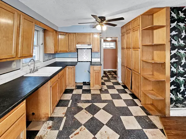 Ashby, MN 56309,304 Main ST