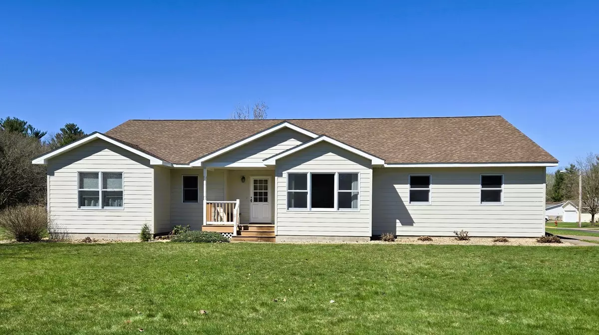 Mora, MN 55051,601 Stewart CT