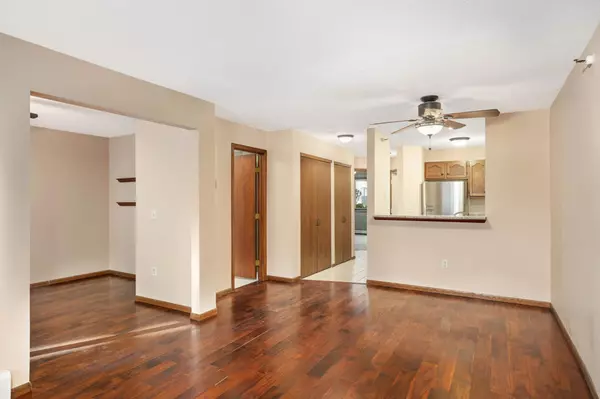 7625 Edinborough WAY #2113 Edina, MN 55435