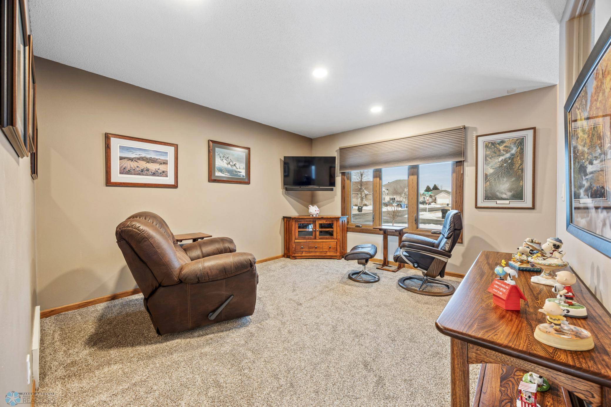 Fargo, ND 58103,3526 Park AVE S
