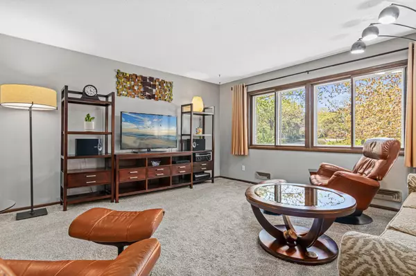 Savage, MN 55378,12383 Hillsboro AVE