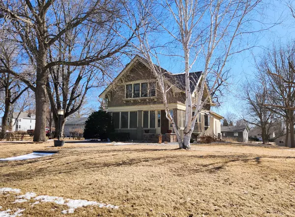 1107 W Depue AVE, Olivia, MN 56277