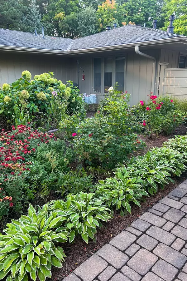 Shorewood, MN 55331,4850 Regents WALK