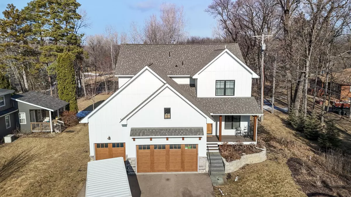 Shorewood, MN 55331,26020 Smithtown LN