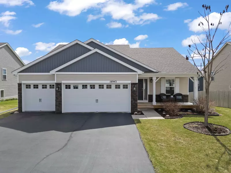 18943 Ivanhoe ST NW, Elk River, MN 55330