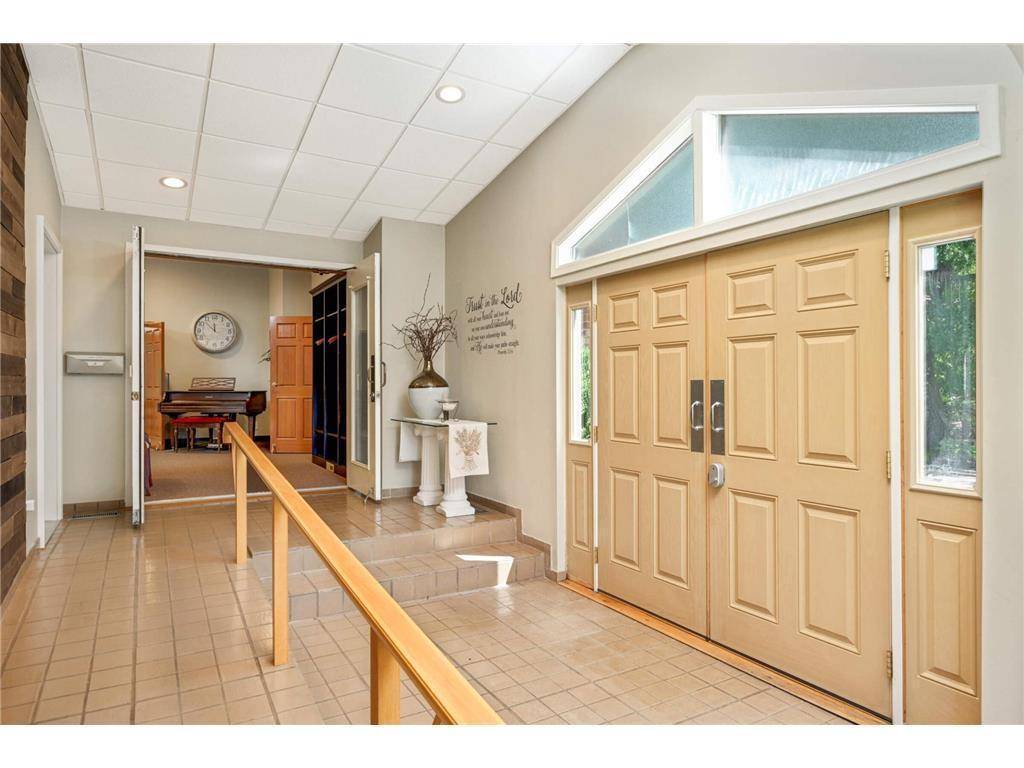 Grant, MN 55082,9348 75 th ST N
