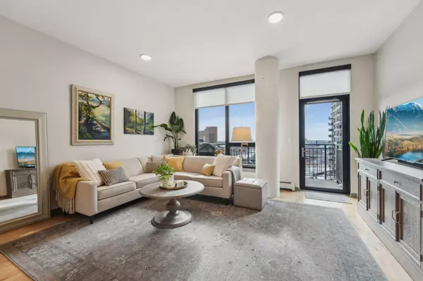 Minneapolis, MN 55415,1240 S 2nd ST #725