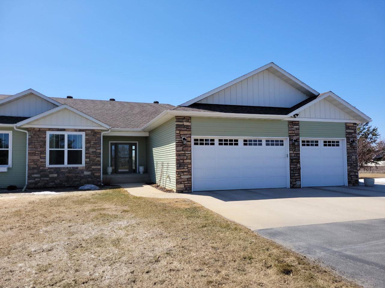 20623 County Highway 21, Detroit Twp, MN 56501