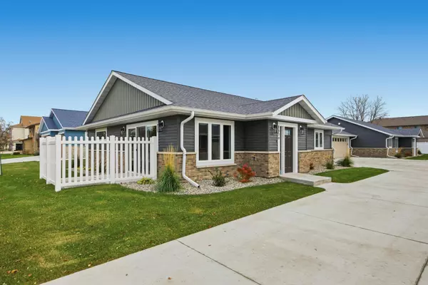 Fargo, ND 58104,2330 30 AVE S