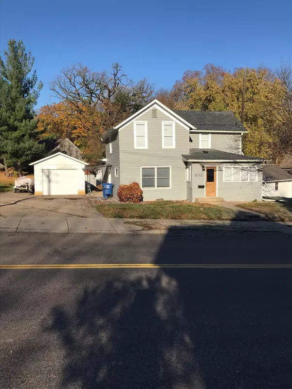 Red Wing, MN 55066,1012 West AVE