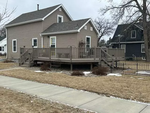 201 4th AVE NW, Arlington, MN 55307