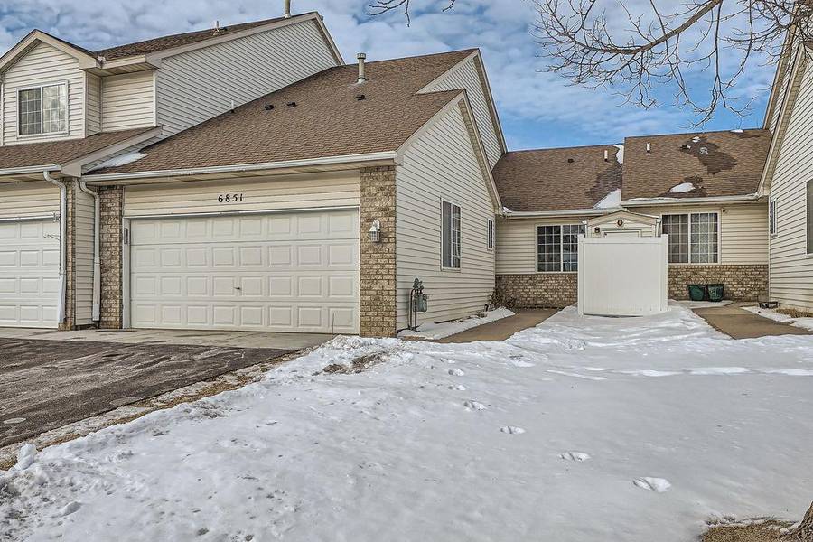 6851 Benton WAY, Inver Grove Heights, MN 55076