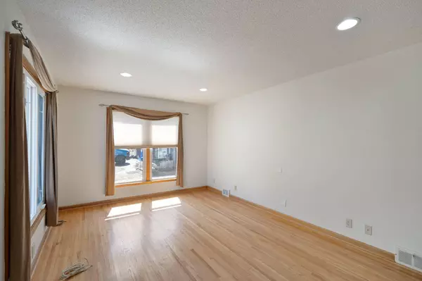 Crystal, MN 55422,4343 Welcome AVE N