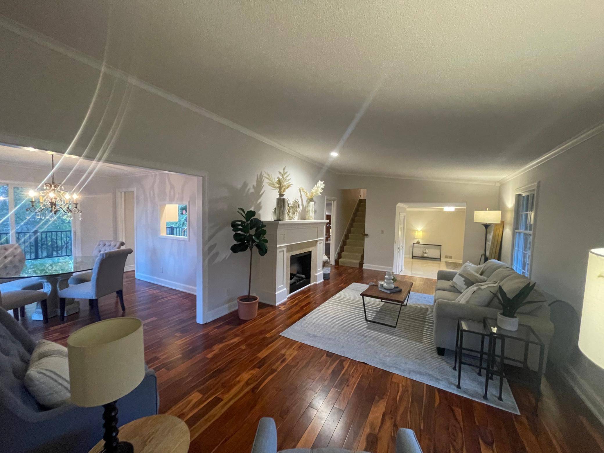 Edina, MN 55439,7301 Shannon DR