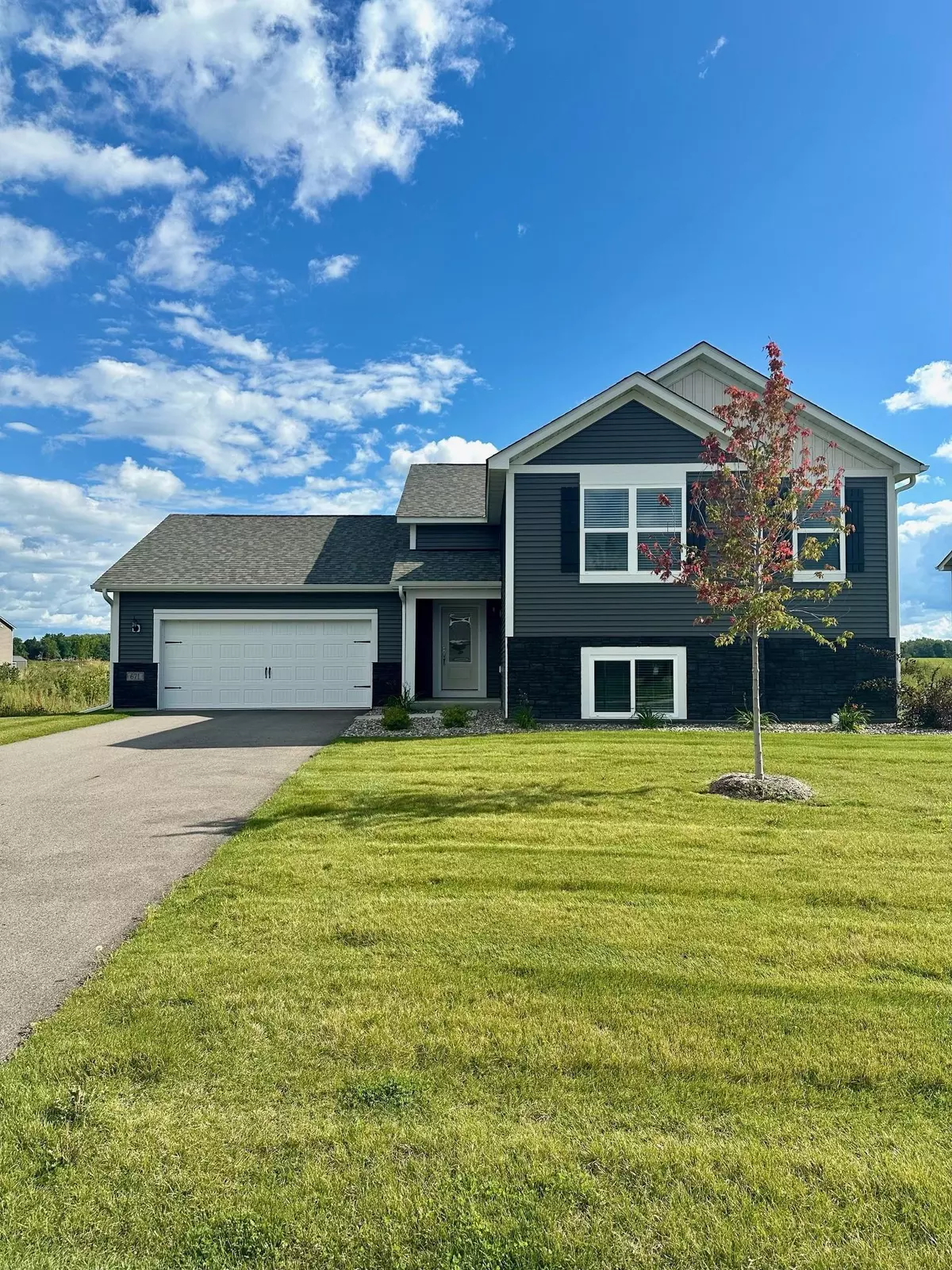 Annandale, MN 55302,671 Irwin CIR