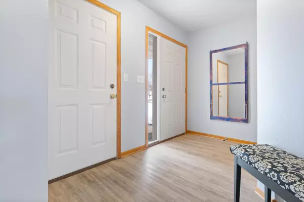 Cannon Falls, MN 55009,722 Main ST W