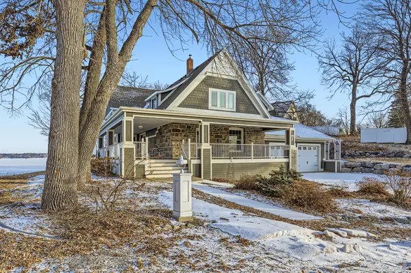 7 County Road 12 S, Buffalo, MN 55313