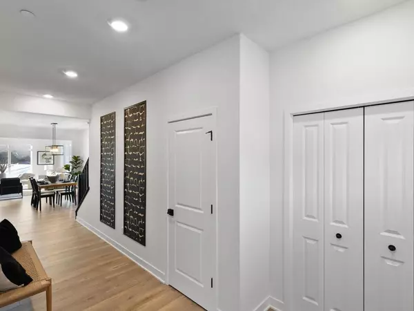 Apple Valley, MN 55124,13731 Hollybrook CIR