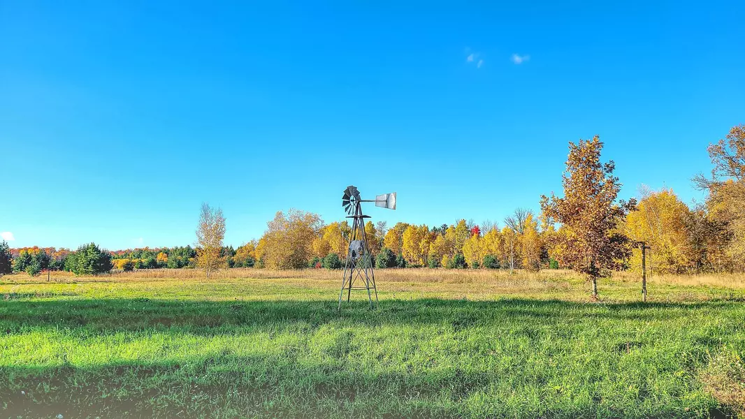 2101 Barron Polk ST, Crystal Lake Twp, WI 54826