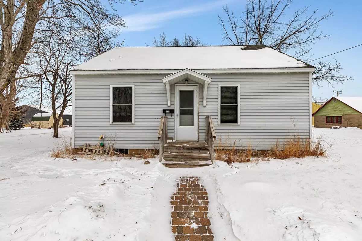 Paynesville, MN 56362,315 James ST E