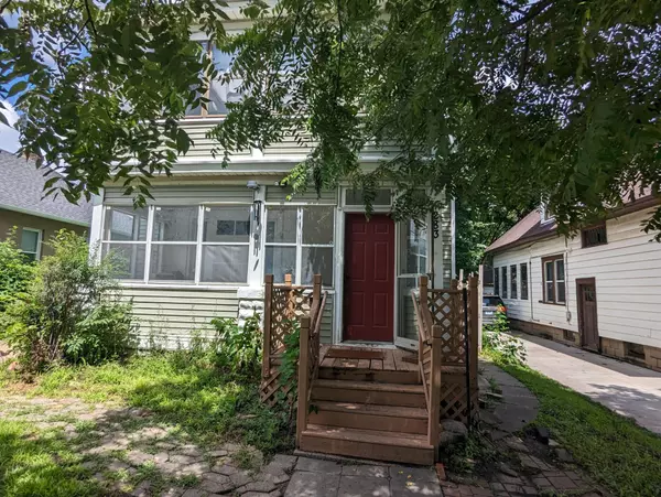 Saint Paul, MN 55117,283 Front AVE