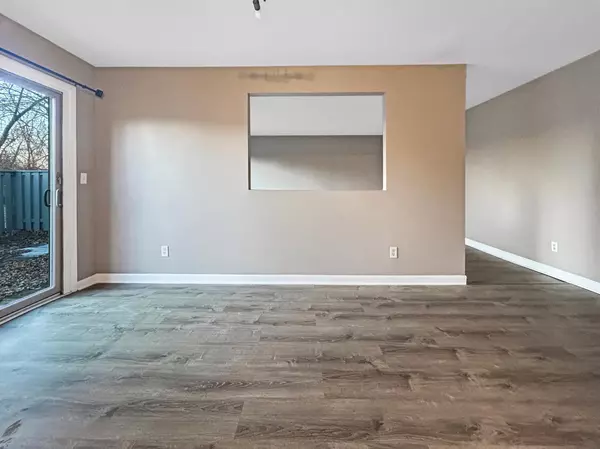 Shoreview, MN 55126,956 Carmel CT