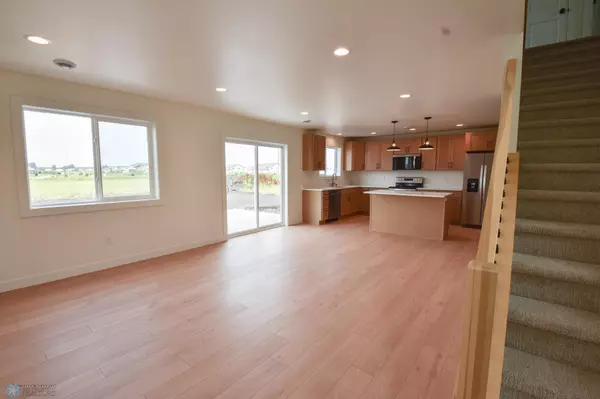 Horace, ND 58047,8323 62 ST S