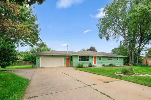 Maple Grove, MN 55369,10047 Pilgrim WAY