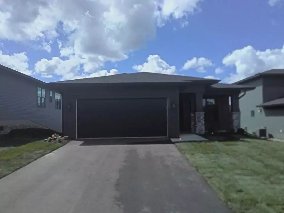 Chaska, MN 55318,5545 Welter WAY