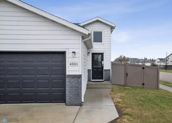 Moorhead, MN 56560,4501 17th ST S