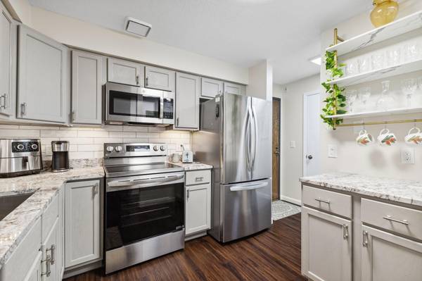 1011 41st AVE NE #115NE,  Columbia Heights,  MN 55421